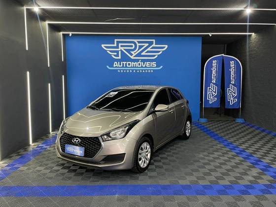 HYUNDAI HB20 1.6 COMFORT PLUS 16V FLEX 4P MANUAL HYUNDAI HB20 1.6 COMFORT PLUS 16V FLEX 4P MANUAL